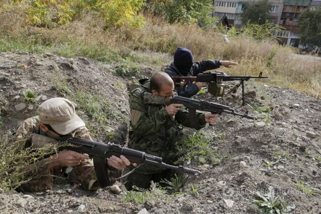 Снайперы террористов возобновили обстрелы сил АТО на Донбассе