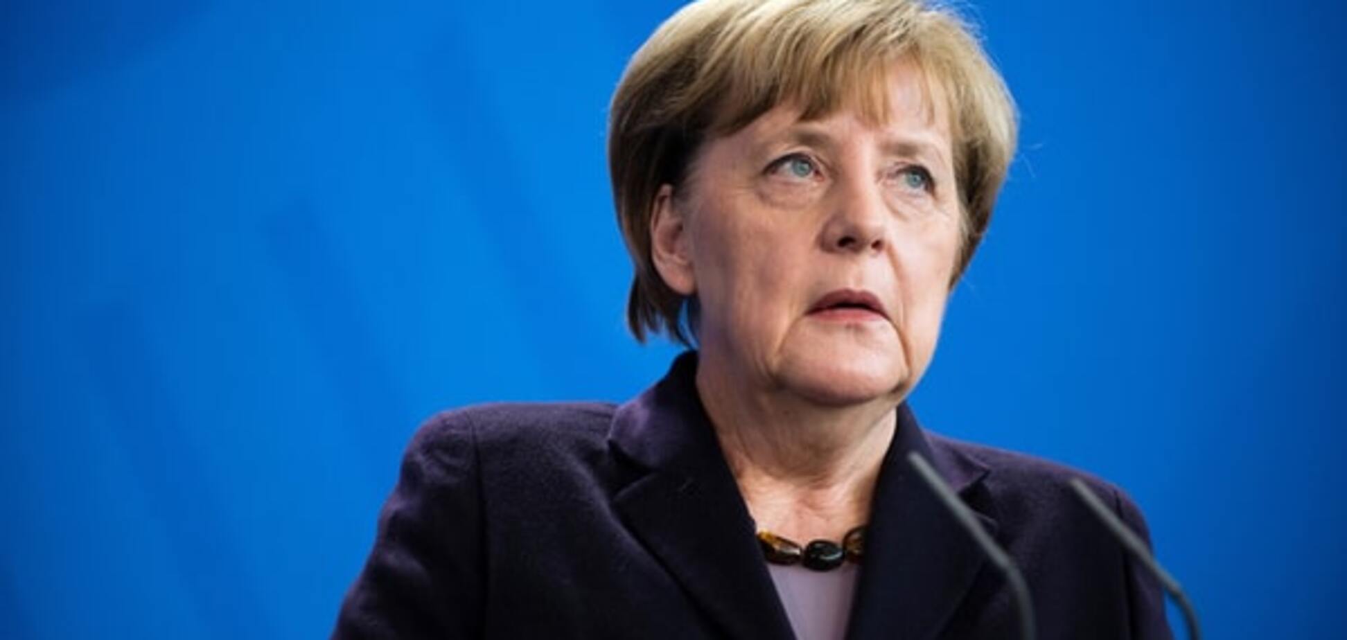 Прем'єр Баварії всипав перцю Меркель через мігрантів