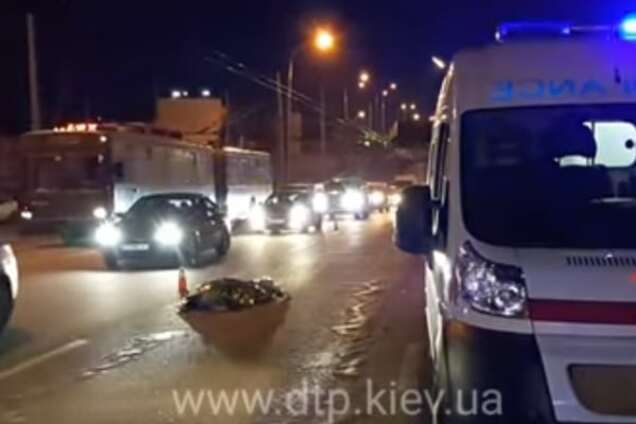 В Киеве автокофейня Таврия устроила смертельное ДТП: опубликовано видео 18+