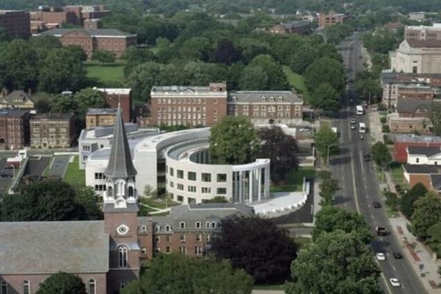 Як в Америці місцевих депутатів контролюють