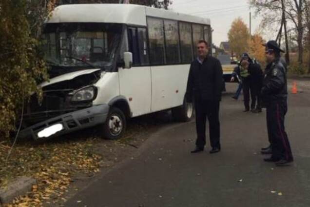 ДТП с маршруткой на Киевщине: пострадали 7 человек