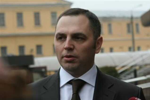 Портнов пригрозил украинским чиновникам раскрыть их офшорные схемы