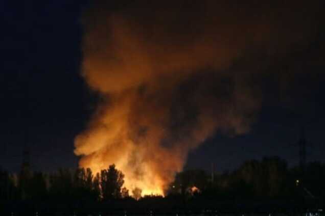 Пол дрогнул: очевидцы сообщили о мощном взрыве в Донецке