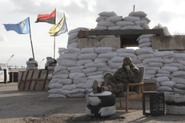 Муждабаев: Украина хладнокровно наблюдает, как участникам блокады Крыма ломают судьбы