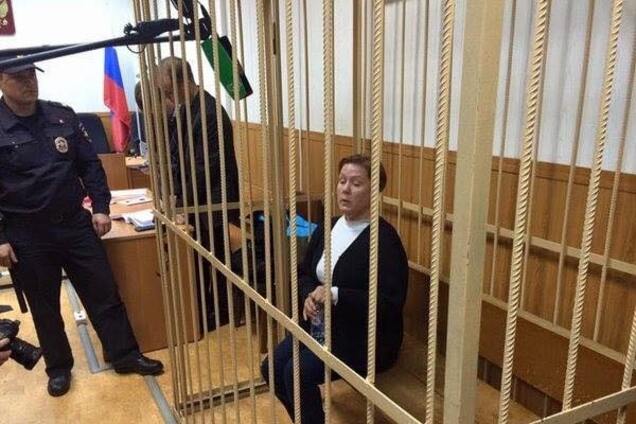 Суд поместил под домашний арест директора Украинской библиотеки в Москве