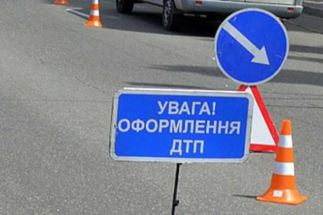 У Києві маршрутка потрапила в ДТП, постраждала дитина