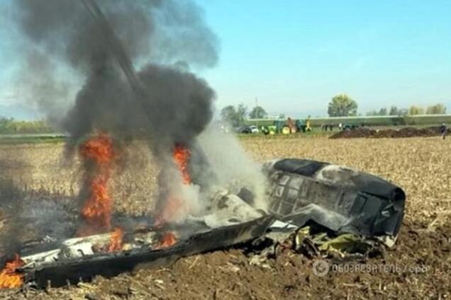 В Италии во время полета взорвался военный самолет: есть погибшие