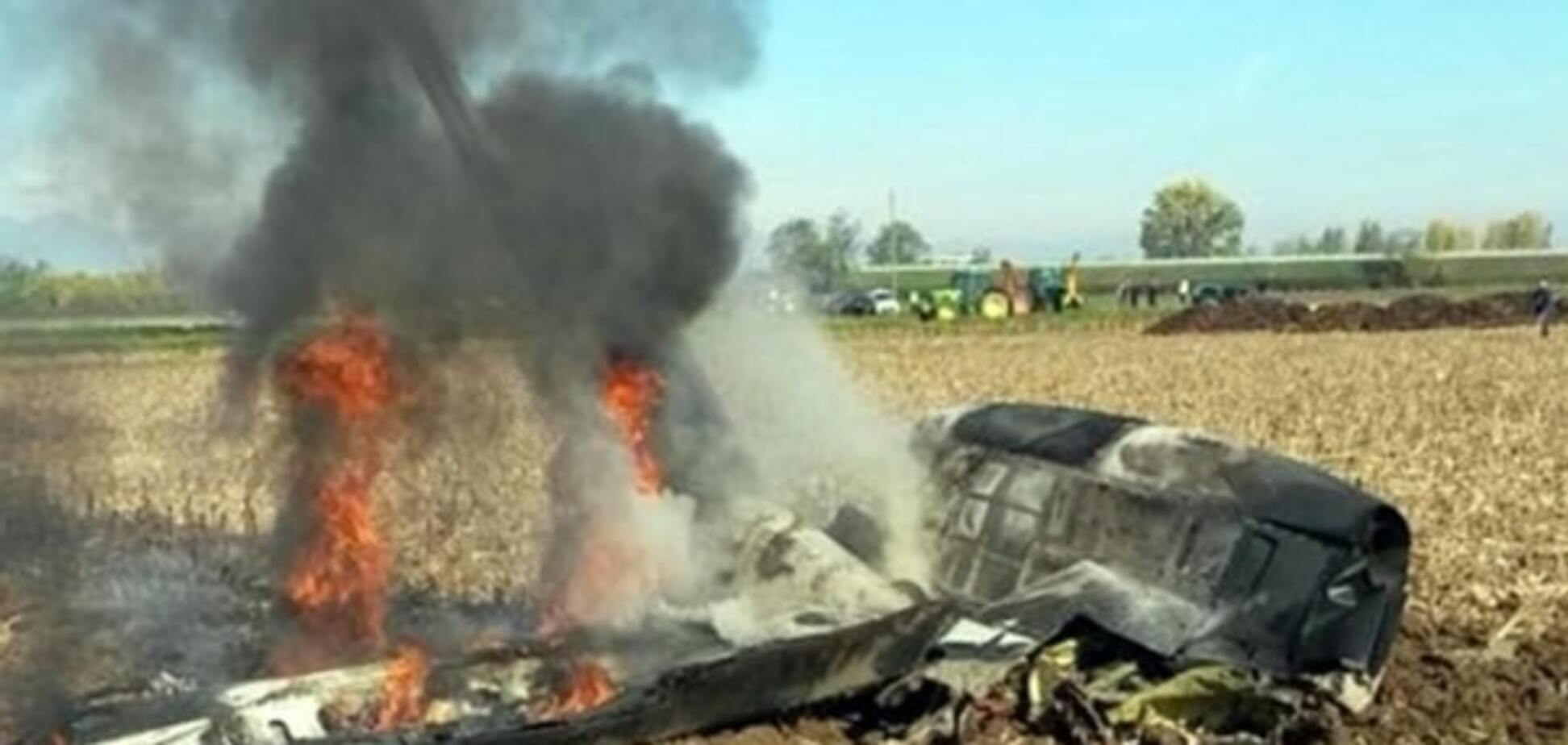 В Італії під час польоту вибухнув військовий літак: є загиблі