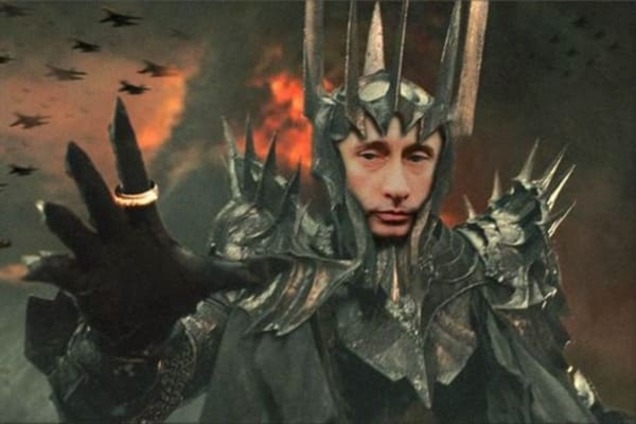 В Мордоре всегда все падает, тонет и взрывается