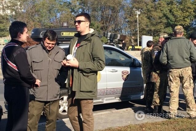 Семенченко отправился митинговать под дом Порошенко