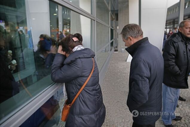 Спасатели нашли около ста тел на месте крушения российского самолета