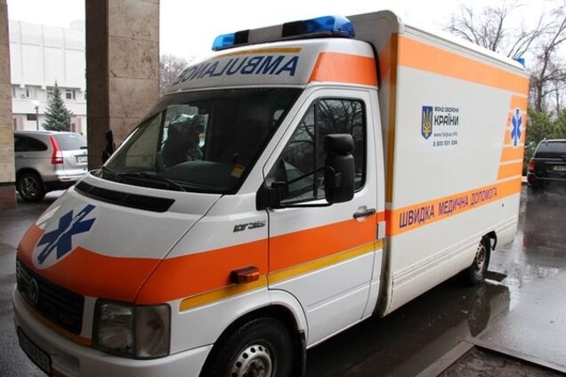 Люди в камуфляже и балаклавах устроили обыск в 'Фонді оборони країни': добавлены фото