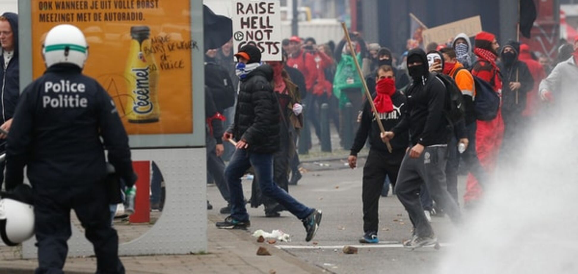 Протесты в Брюсселе переросли в стычки с полицией
