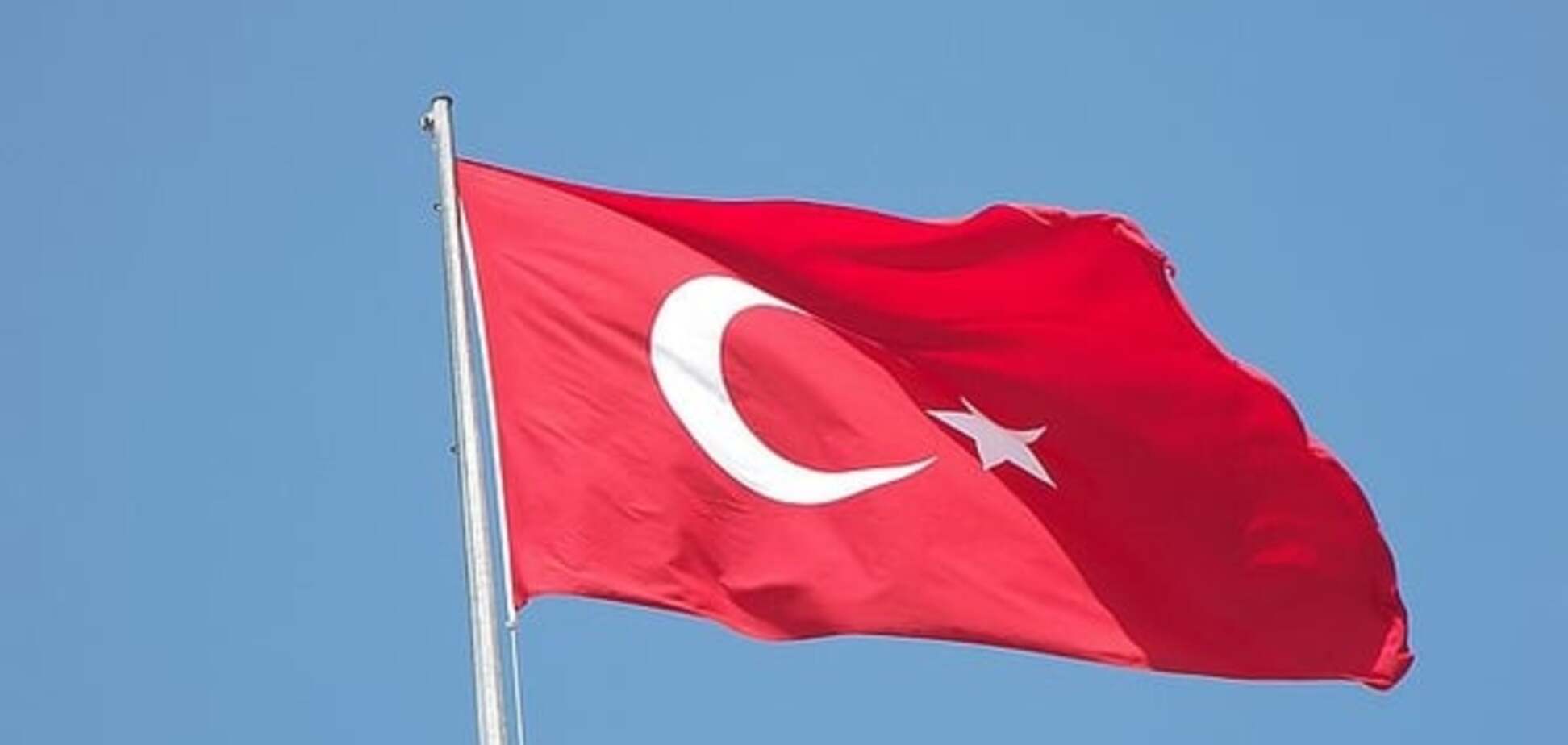 Бог любит троицу? Турция снова 'поймала' Россию в своем небе
