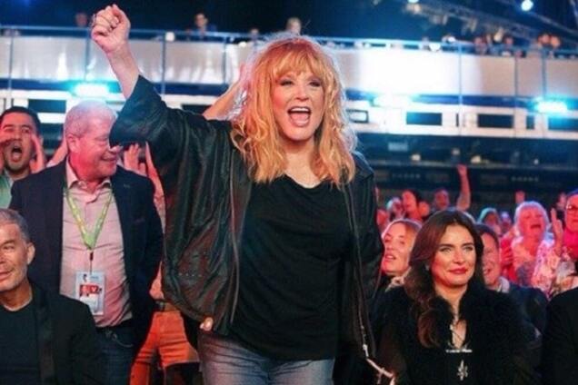 Пугачева в модных джинсах оторвалась под хит группы 'Ленинград'