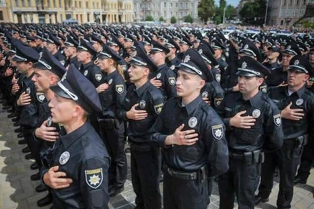 Чому для Уряду поліцейські втричі важливіші, аніж захисники України?