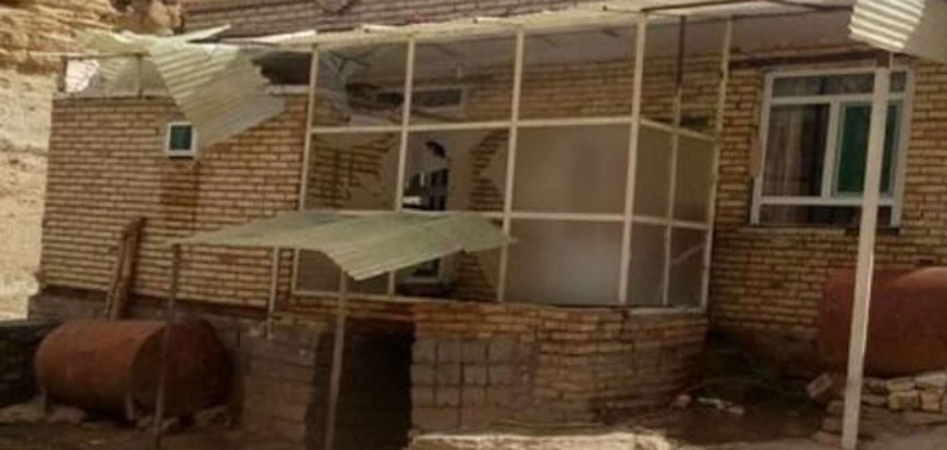 В Иране после взрыва 'неизвестного объекта' разрушены более 100 домов