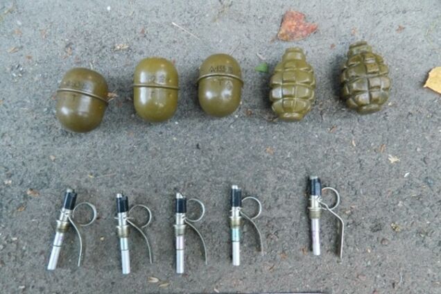 В Киеве задержали мужчину с пакетом гранат