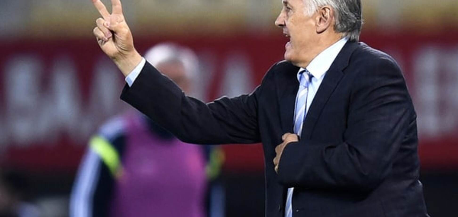 Фоменко 'наехал' на футболистов 'Динамо' после матча с Македонией