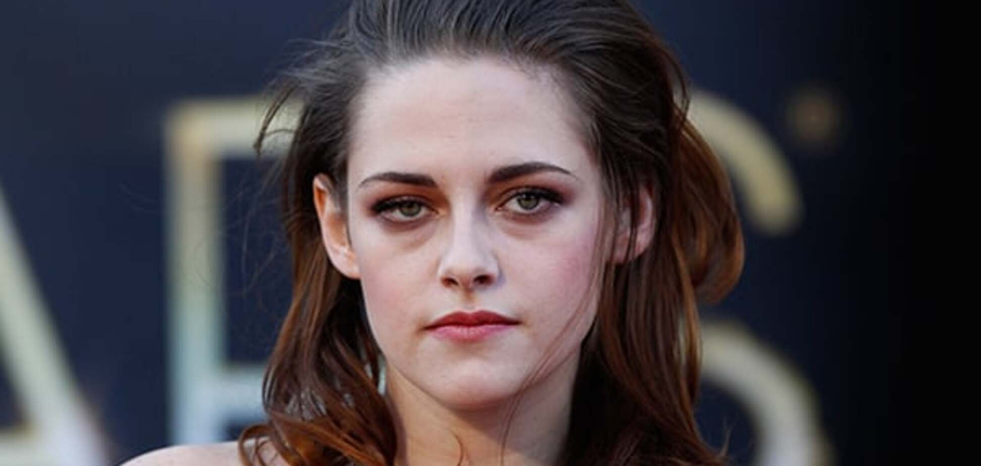 Синдром стервозного лица: почему Кристен Стюарт и Виктория Бекхэм всегда грустные