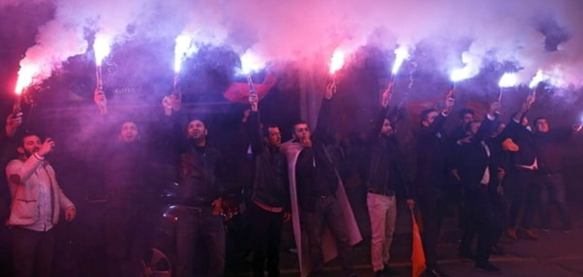 У Туреччині почалися протести через перемогу партії Ердогана: фоторепортаж