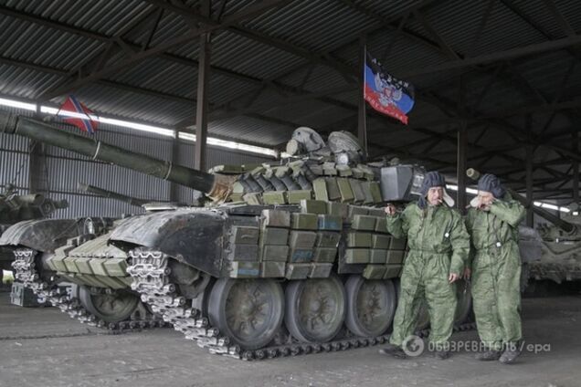 В Донецке заметили террористов в украинской форме и с военной техникой
