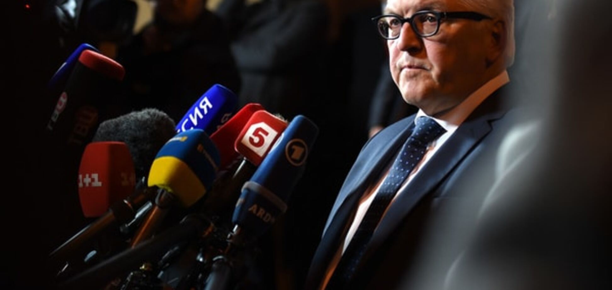 Стало відомо, коли набуде чинності закон про 'особливий статус' Донбасу