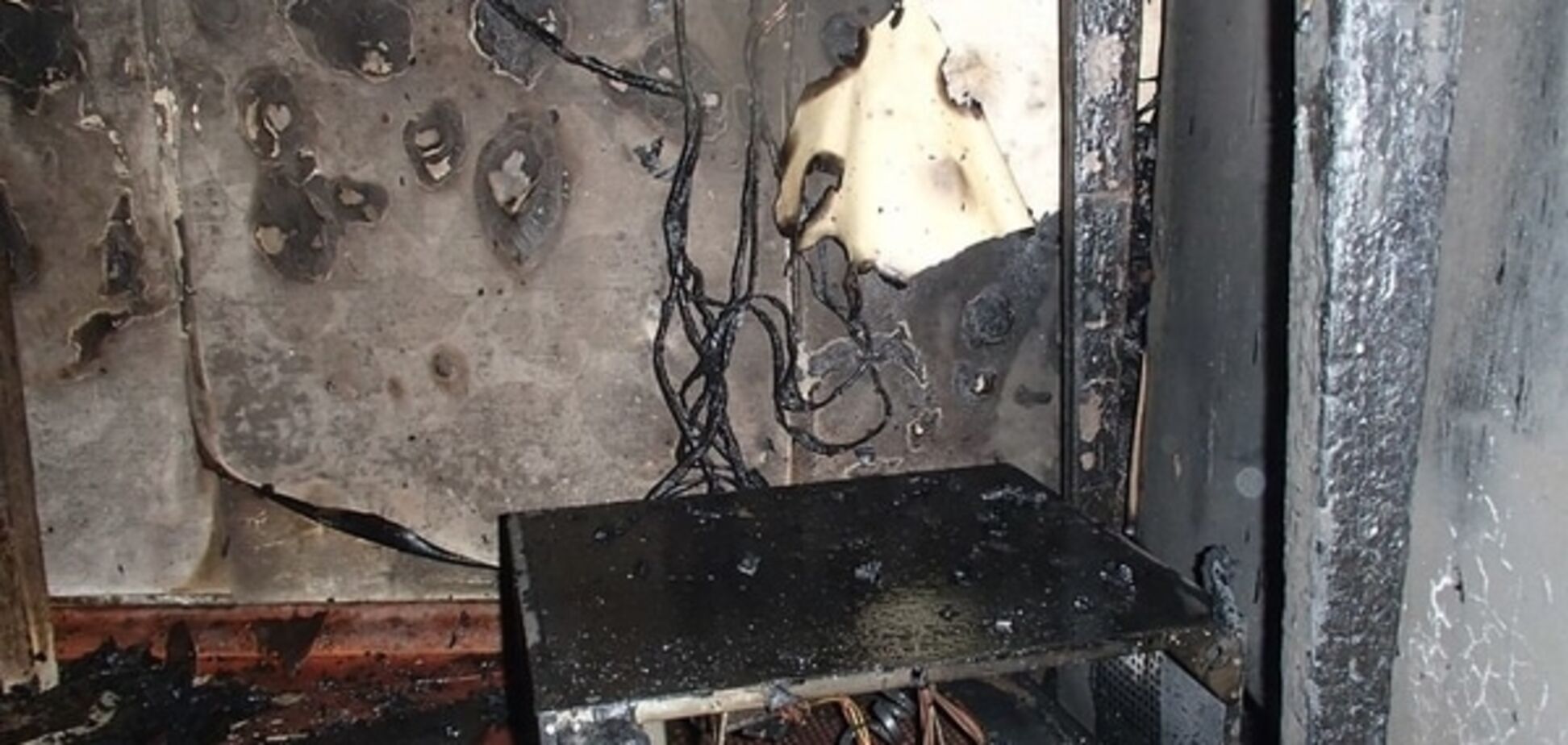 В Киеве на пожаре погиб инвалид