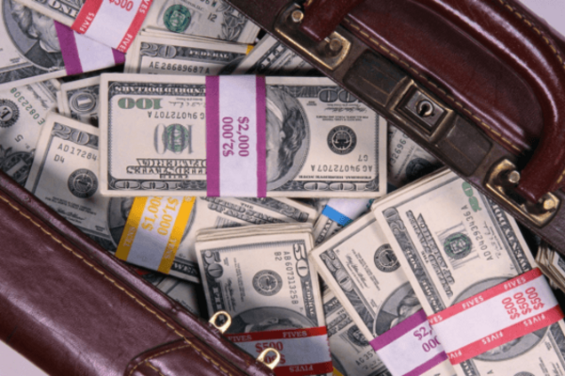 В Bloomberg View объяснили, почему коррупция в Украине до сих пор процветает