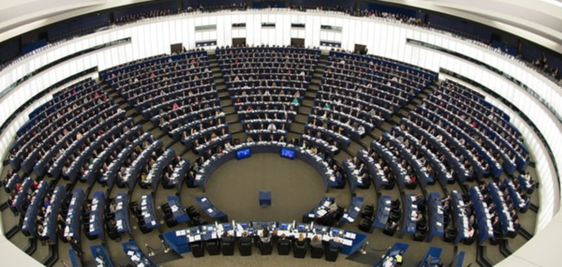 Европарламент положительно оценил работу Рады по 'безвизовым' законам