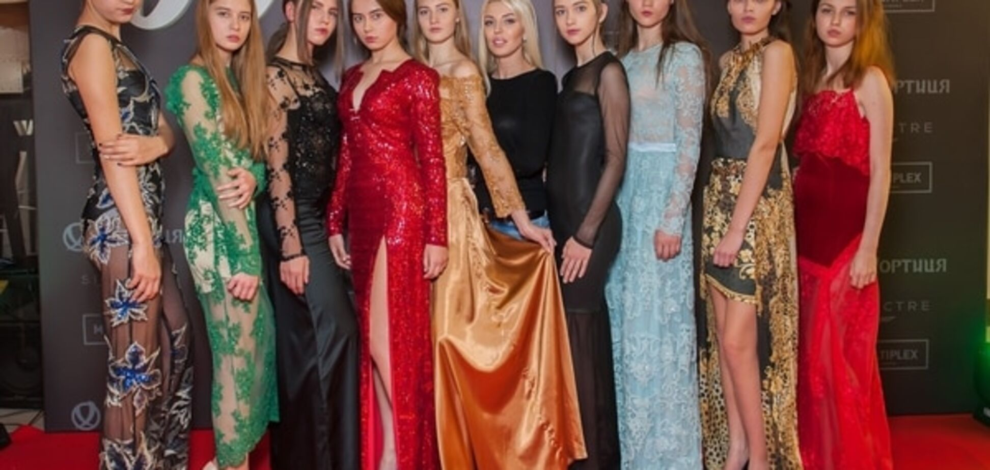 Bond Party: девушки, коктейли и красная дорожка