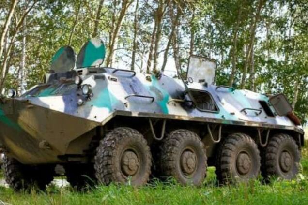 Почем нынче БТРы: в интернете продают военную технику