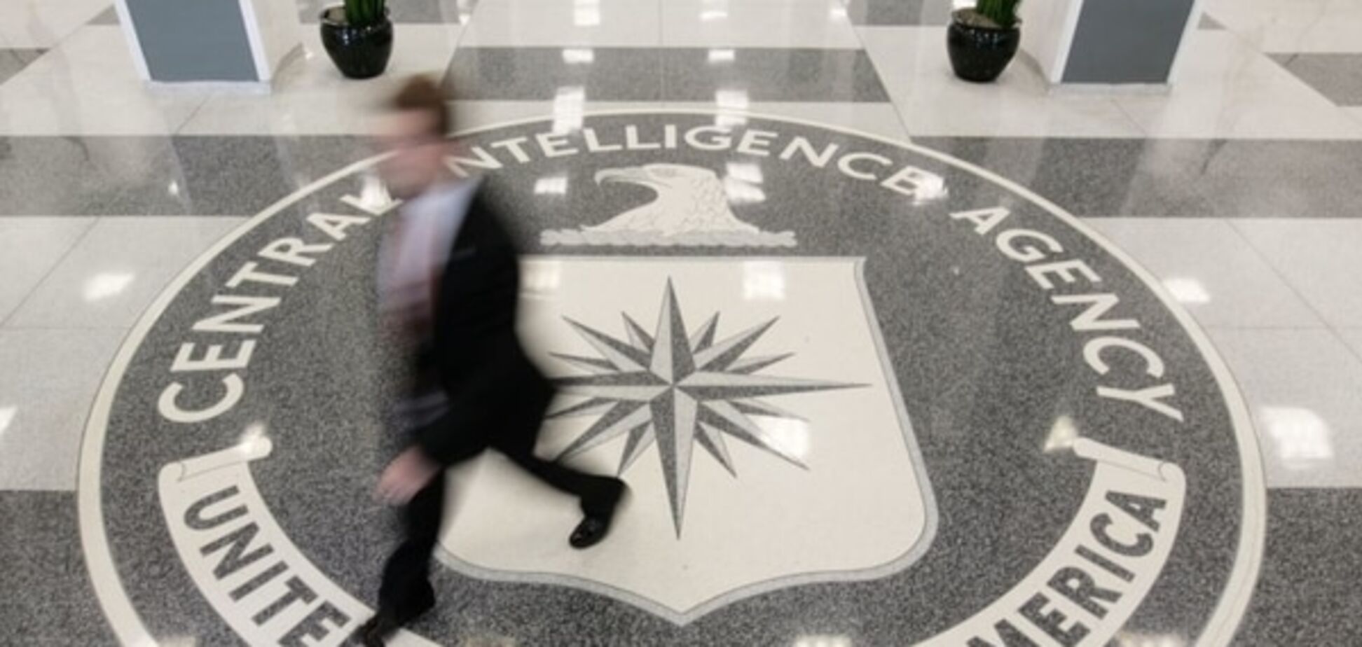 В России полицейский признался в сотрудничестве с ЦРУ