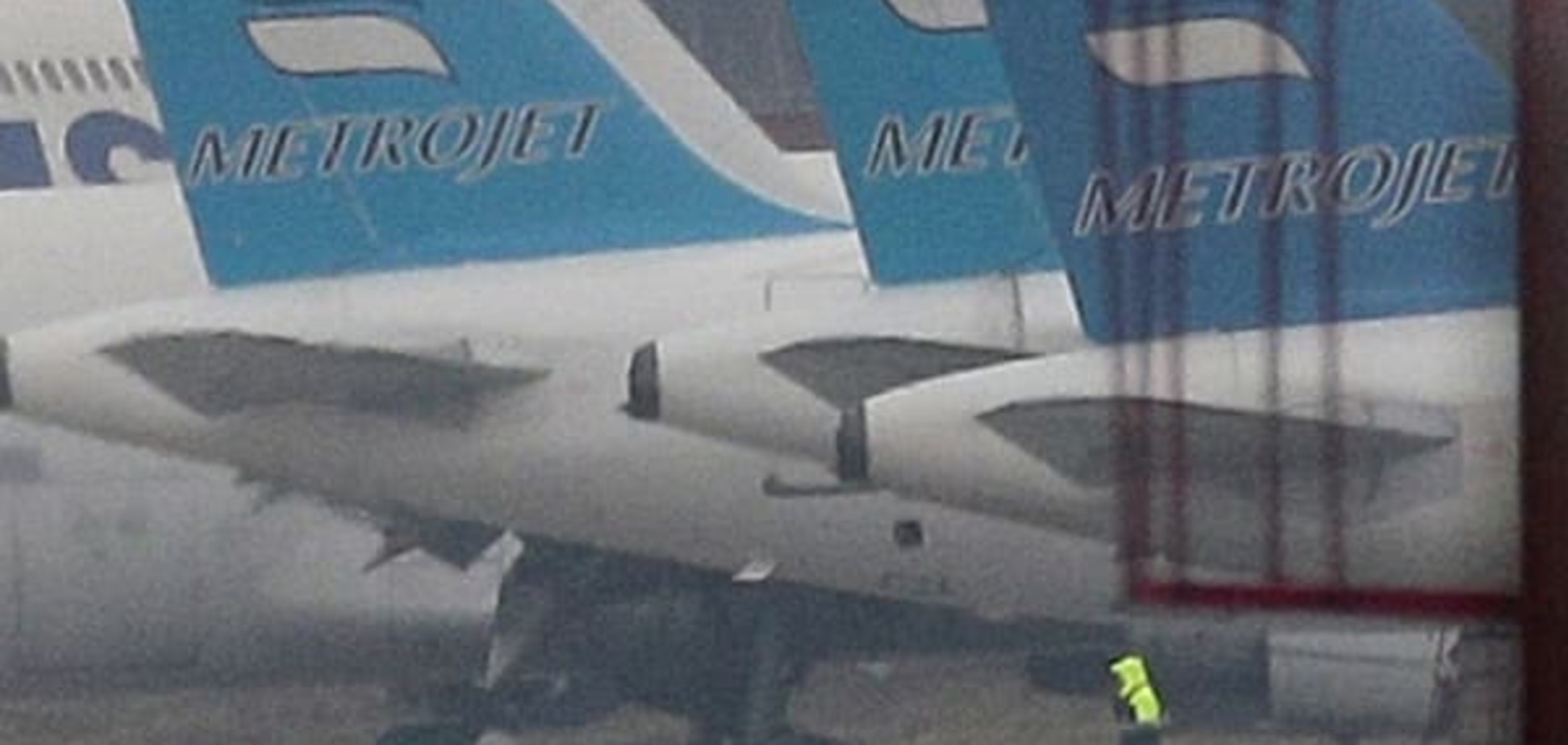 Очередной российский самолет совершил экстренную посадку