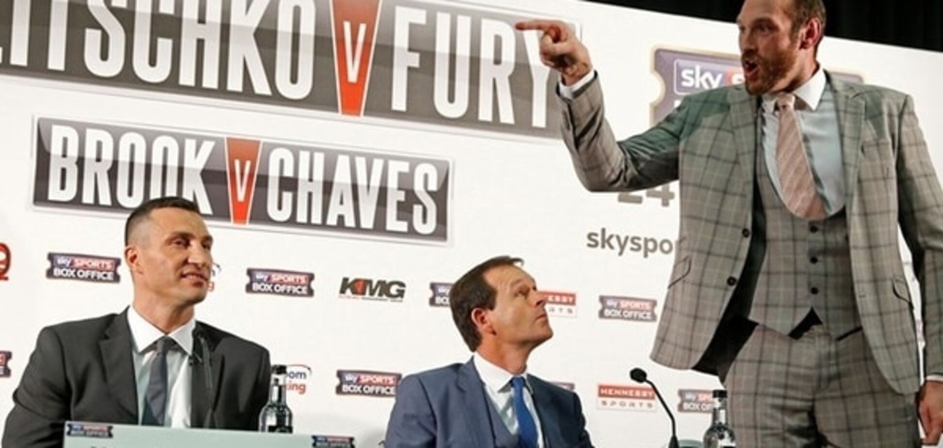 В Украине красиво ответили на сумасшедший поступок Тайсона перед боем с Кличко