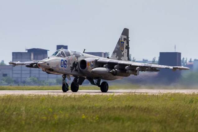 Причини катастрофи Су-25: божевільні тренування, несправність або недбалість