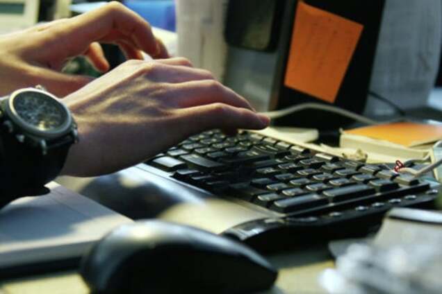 У Порошенко нашли способ ограничить влияние россиян на политику в Украине