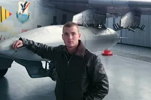 Егор Большаков закончил летное училище в 2014 году