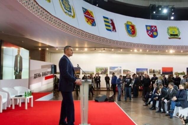 КИУ оценил стратегию Кличко: он не реагирует на провокации