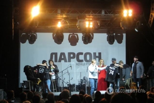  Украинские звезды выступили на концерте памяти Ларсона