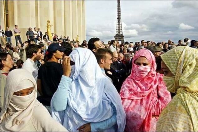 Думки проти течії