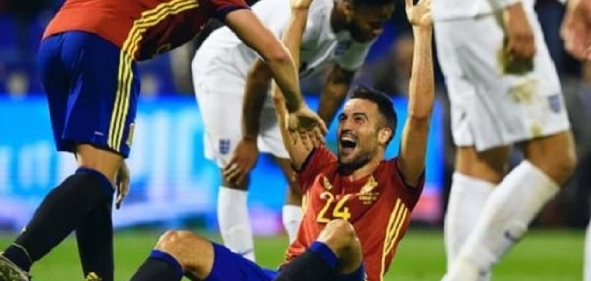 Испанский футболист забил фантастический гол в матче с Англией