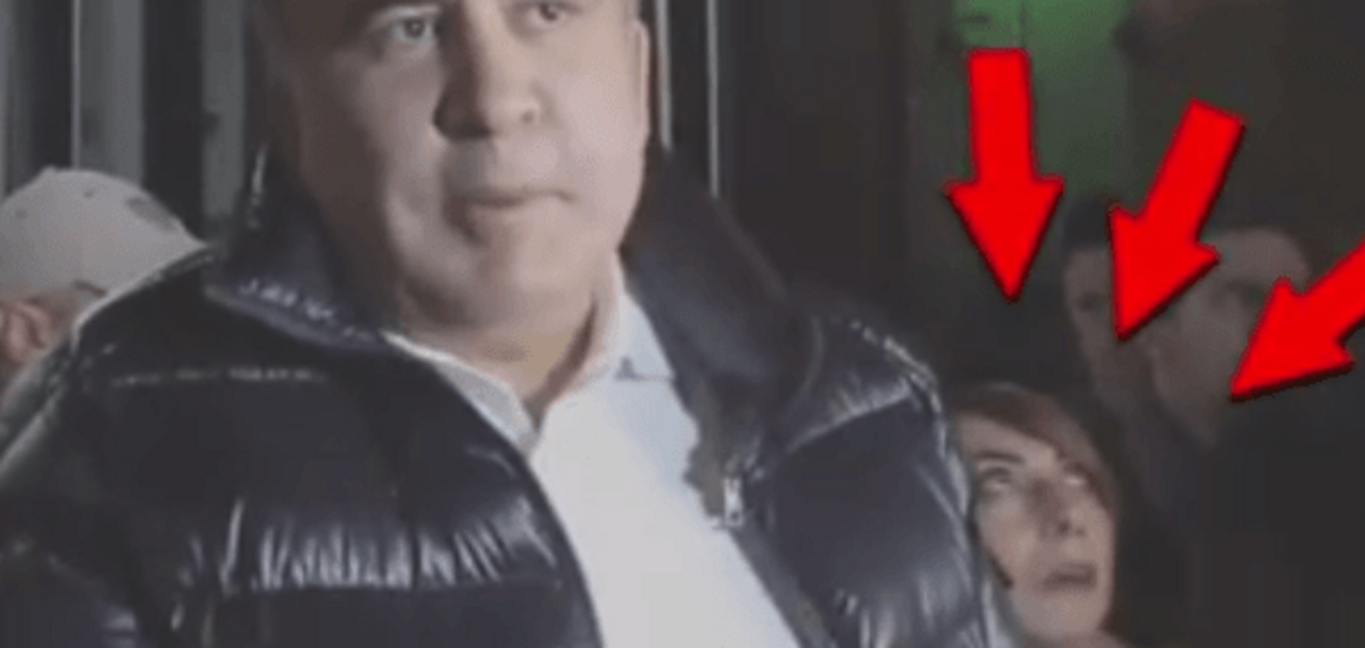 Соцсети зажгло видео с 'неугомонным' Саакашвили и 'бедной' журналисткой