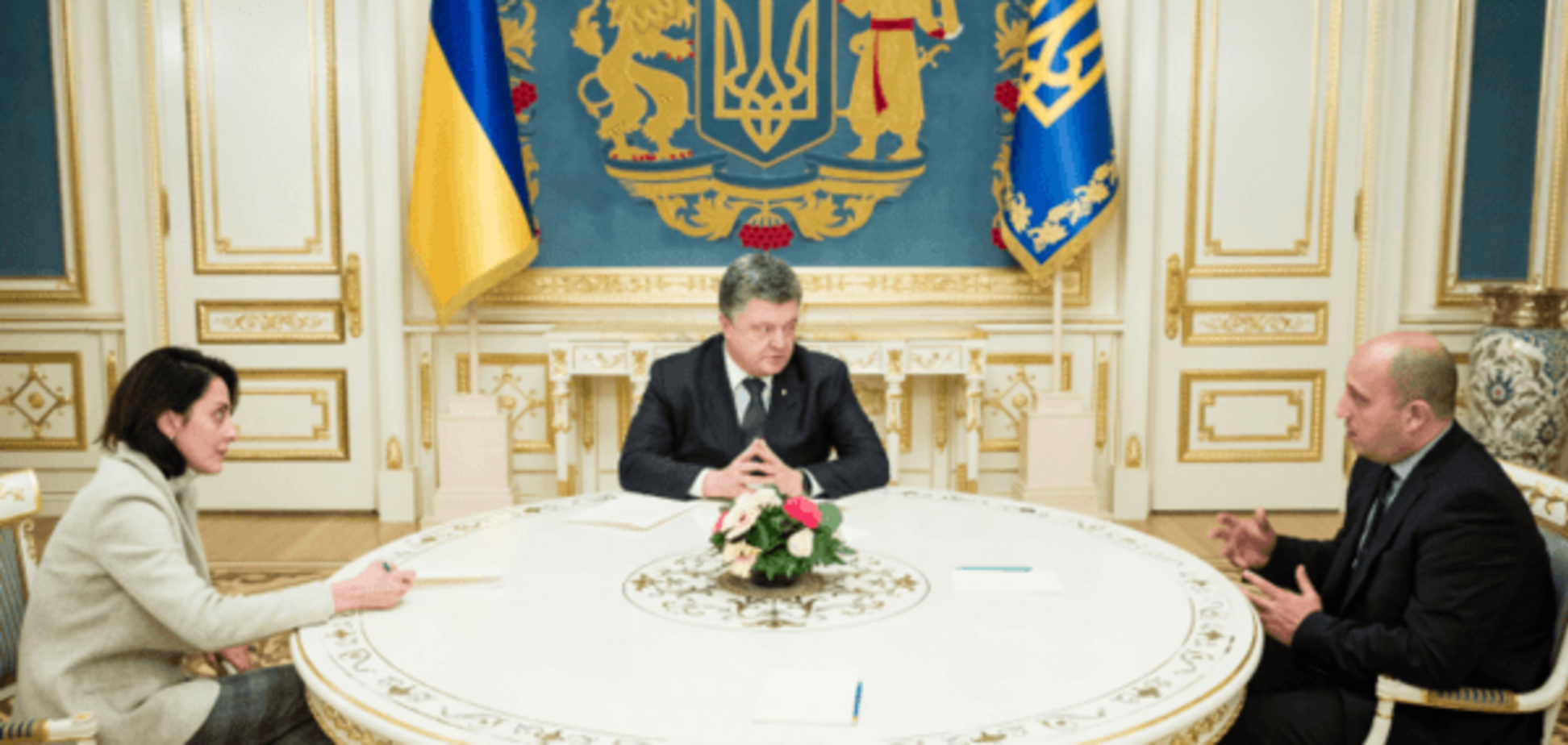 Порошенко дал украинское гражданство борцу с коррупцией в полиции