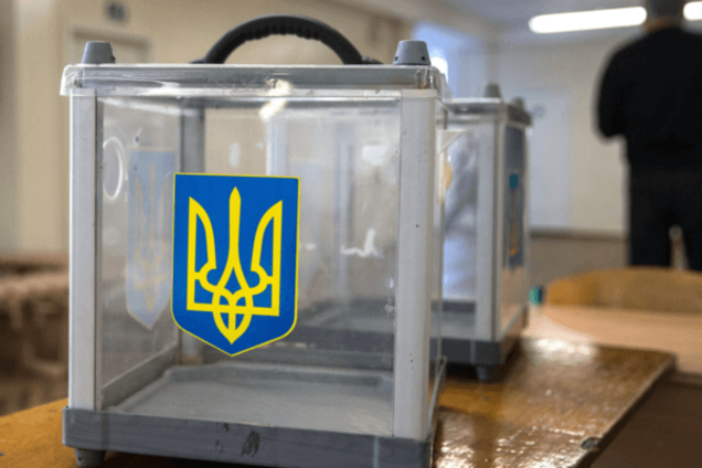 'Батьківщина' нарушает: наблюдатели доложили о ходе выборов в Черкассах