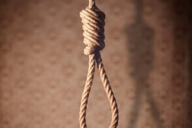 'В моей смерти виновен Яценюк': пенсионерка повесилась из-за счетов за газ