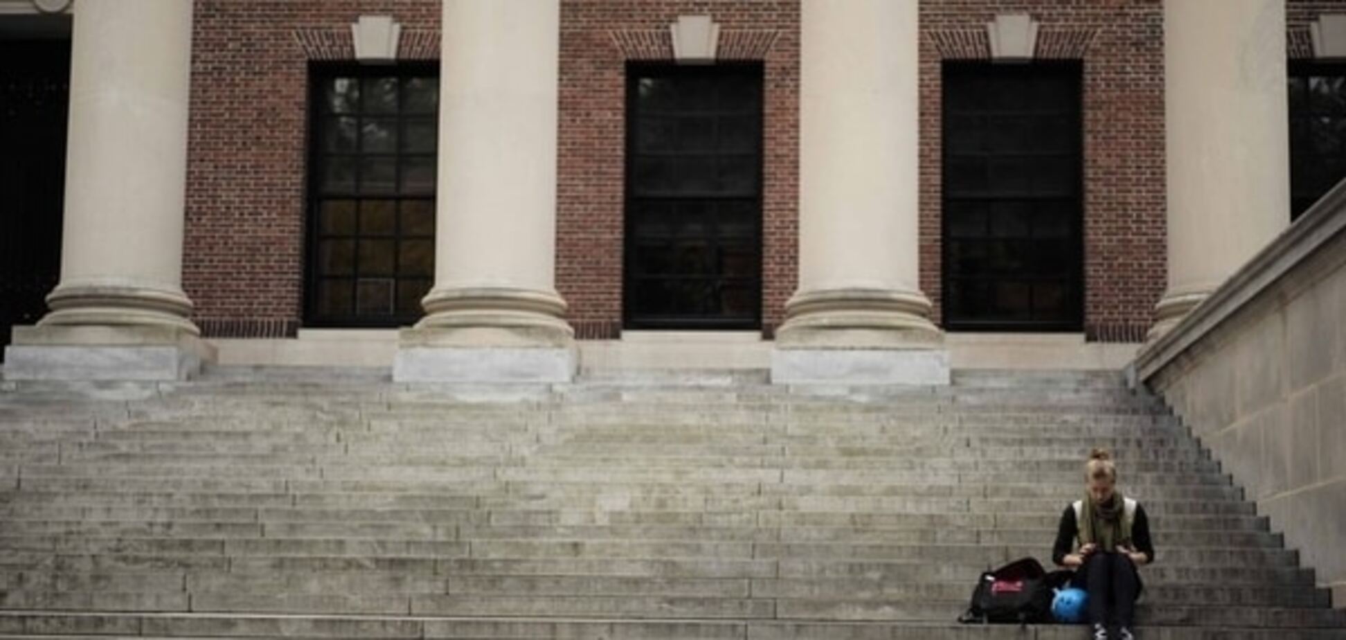 Гарвард эвакуировали из-за угрозы теракта 