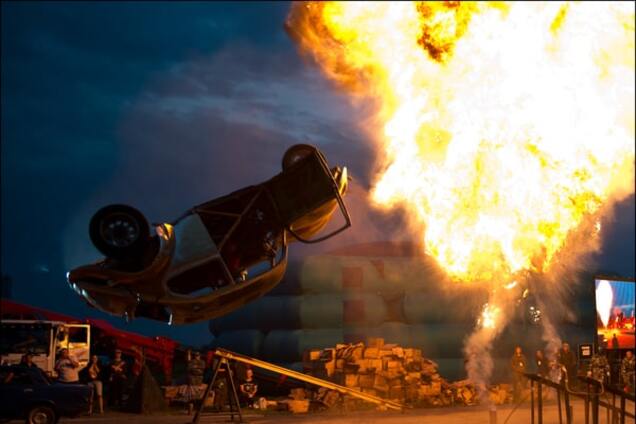 Как вести себя во время взрыва: опубликована инфографика