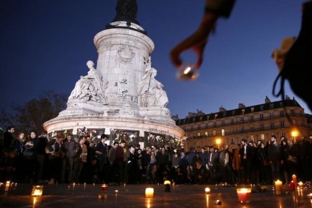 У Парижі зняли відео 360° біля Меморіалу в пам'ять про жертви терактів