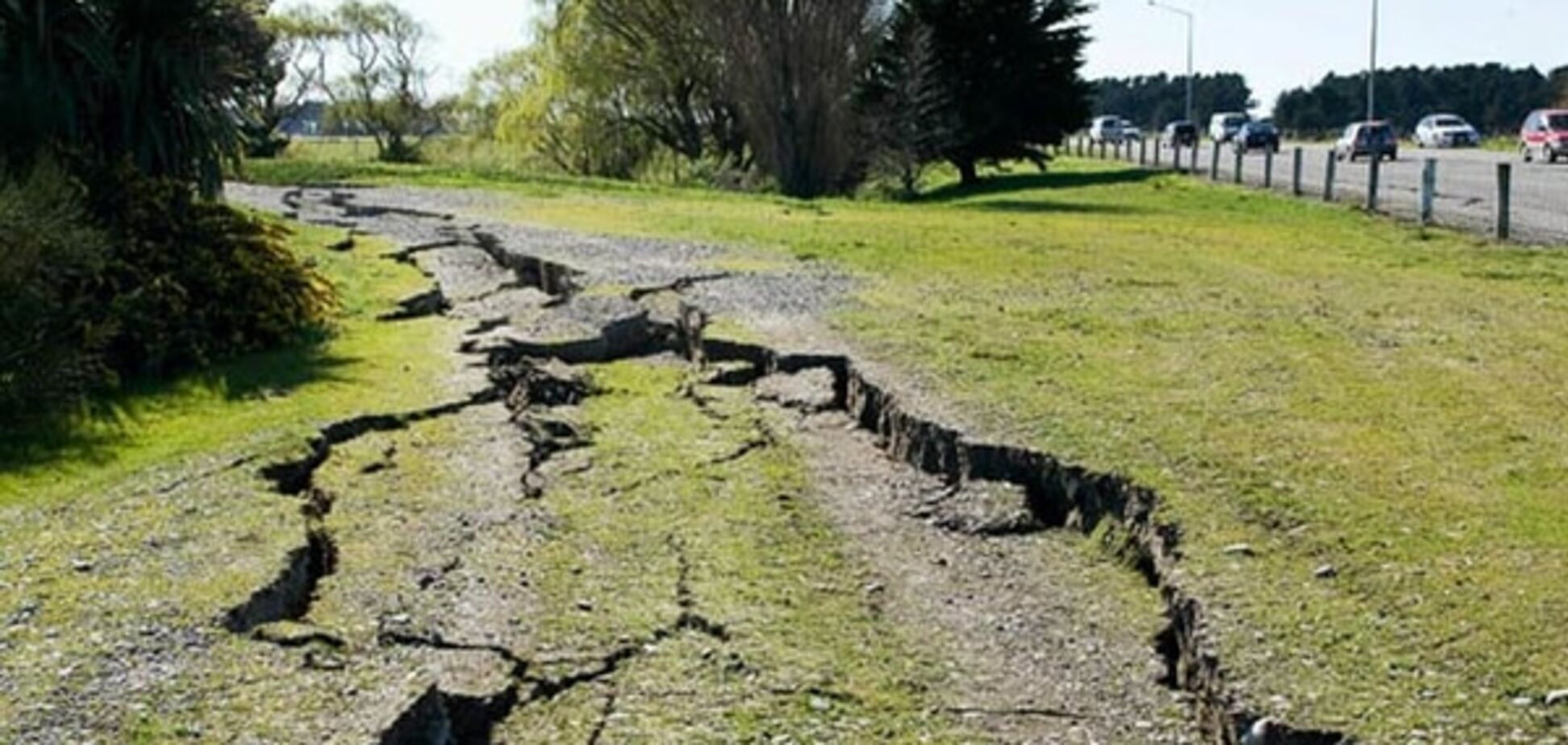 Грецию потрясло мощнейшее землетрясение